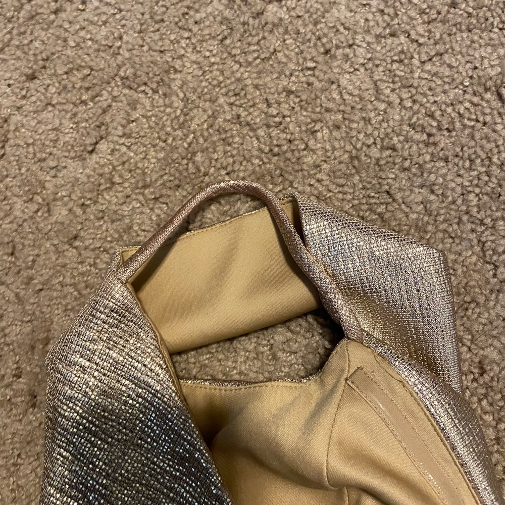 Beautiful shimmer gown - Picture 6 of 10